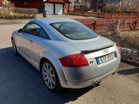 begagnad Audi TT Quattro Lågmilad