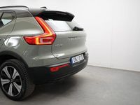 Begagnad Volvo XC40 Core 185 kW (252 HK) 2022 Grön SUV