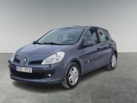 Begagnad Renault Clio II 98 HK (72 kW) 2006 Blå