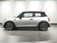Begagnad Mini Cooper 135 kW (184 HK) 2023 Grå Halvkombi