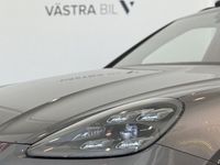 Begagnad Porsche Cayenne Turbo S 680 HK (500 kW) 2019 Grå SUV