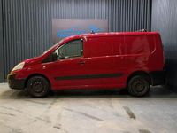Begagnad Citroën Jumpy 128 HK (94 kW) 2012 Röd Minibuss