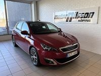 Begagnad Peugeot 308 Allure 125 HK (91 kW) 2013 Röd Halvkombi