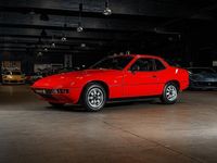 Begagnad Porsche 924 125 HK (91 kW) 1984 Röd Sportkupé