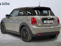 Begagnad Mini Cooper Essential 135 kW (184 HK) 2022 Moonwalk grey met Halvkombi