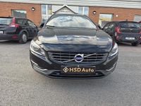 Begagnad Volvo V60 Momentum 231 HK (169 kW) 2017 Svart Kombi
