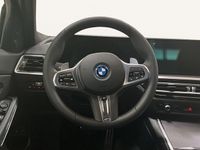 begagnad BMW 328 330e xDrive M-paket 2024, Kombi
