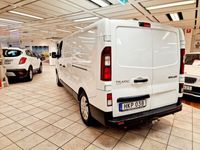 begagnad Renault Trafic Skåpbil 3.0t 2.0 dCi Euro6 drag Nybesiktigad