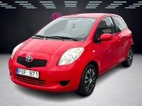 Begagnad Toyota Yaris 87 HK (63 kW) 2006 Röd Halvkombi