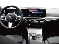 Begagnad BMW 330 M Sport 292 HK (214 kW) 2024 Vit Kombi