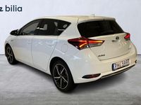begagnad Toyota Auris Hybrid 1,8 HYBRID 5-D TOUCH & GO EDITION