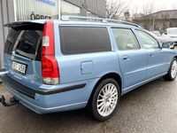 begagnad Volvo V70 2.5T Business 210hk, Automat, Nybes,Drag, Nykamrem