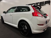 begagnad Volvo C30 2.0 Momentum R-Design 13300mil Nyservad 1298kr/mån