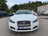 Begagnad Jaguar XF 241 HK (177 kW) 2013 Vit Sedan