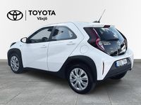 Begagnad Toyota Aygo X X-play 73 HK (53 kW) 2022 Vit SUV