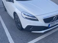 begagnad Volvo V40 CC T3 Momentum Euro 6