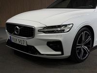 Begagnad Volvo V60 R-Design 190 HK (139 kW) 2018 Vit Kombi