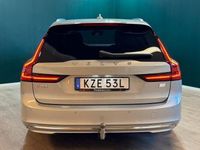 Begagnad Volvo V90 Core 350 HK (257 kW) 2023 Silver Kombi