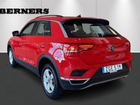 begagnad VW T-Roc 1.0 TSI 110hk / M&K / S&V hjul