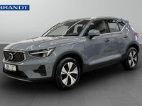 Begagnad Volvo XC40 Core 214 HK (157 kW) 2023 Grå SUV