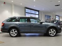 begagnad Skoda Octavia Kombi RS 4x4 2020, Crossover