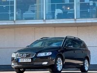 Begagnad Volvo V70 Momentum 150 HK (110 kW) 2016 Svart Kombi