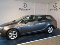 begagnad Opel Astra Sports Tourer 140hk ACC Kamkedja Nyservad Skatt 1186