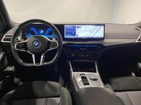 Begagnad BMW 330 M Sport 292 HK (214 kW) 2024 Svart Kombi