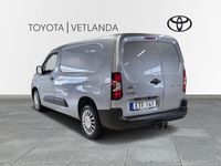 begagnad Toyota Proace City Long 1.5D 100 hk Comfort (drag, vhjul)