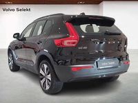 Begagnad Volvo XC40 Core 175 kW (238 HK) 2023 Svart SUV