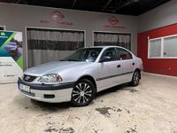 Begagnad Toyota Avensis 129 HK (94 kW) 2000 Silver Sedan