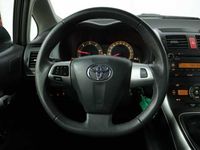 begagnad Toyota Auris https://www.car.info/sv-se/license-plate/S/MXD462
