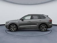 Begagnad VW Touareg R 462 HK (339 kW) 2023 Grå SUV