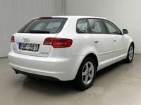 Begagnad Audi A3 140 HK (102 kW) 2010 Vit Halvkombi