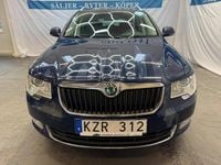 Begagnad Skoda Superb Elegance 170 HK (125 kW) 2011 Blå Kombi
