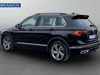 Begagnad VW Tiguan R-line 248 HK (182 kW) 2022 Svart SUV