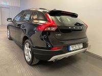 Begagnad Volvo V40 Business Edition 150 HK (110 kW) 2016 Svart Halvkombi