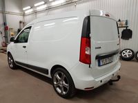 begagnad Dacia Dokker 1.5 dCi Euro 6 Drag AC Farthållare Ny-Kamrem 2017, Transportbil