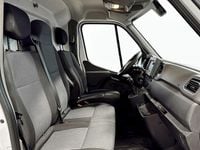 Begagnad Renault Master 150 HK (110 kW) 2023 Minibuss