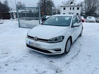 Begagnad VW Golf VII 125 HK (91 kW) 2018 Vit Halvkombi