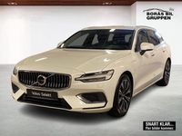 Begagnad Volvo V60 Core 355 HK (261 kW) 2023 Vit Kombi