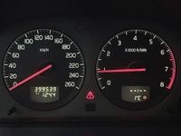 Begagnad Volvo V70 200 HK (147 kW) 2001 Brun Kombi