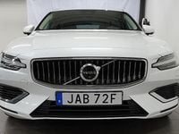Begagnad Volvo V60 2023 Vit Kombi