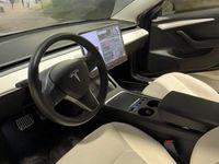 Begagnad Tesla Model 3 Long Range AWD 323 kW (440 HK) 2021 Sedan