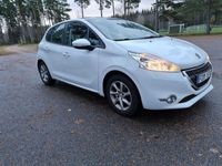 begagnad Peugeot 208 5-dörrar 1.2 VTi 82hk