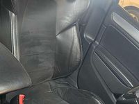 Begagnad VW Golf VI R 270 HK (198 kW) 2010 Halvkombi