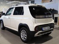 Begagnad Hyundai Inster Advanced 85 kW (116 HK) 2024 Vit Halvkombi