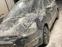 Begagnad Ford Galaxy 140 HK (102 kW) 2012 Minibuss