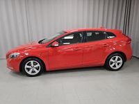 Begagnad Volvo V40 121 HK (88 kW) 2015 Röd Halvkombi