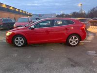 Begagnad Volvo V40 R-Design 115 HK (84 kW) 2014